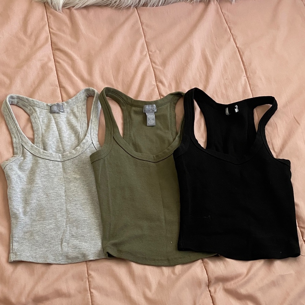 Tilly's Women's Tank Tops - Light Gray, Olive, Black
